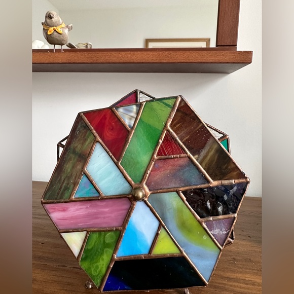 Meet your Posher, EOS - Picture 1 of 1